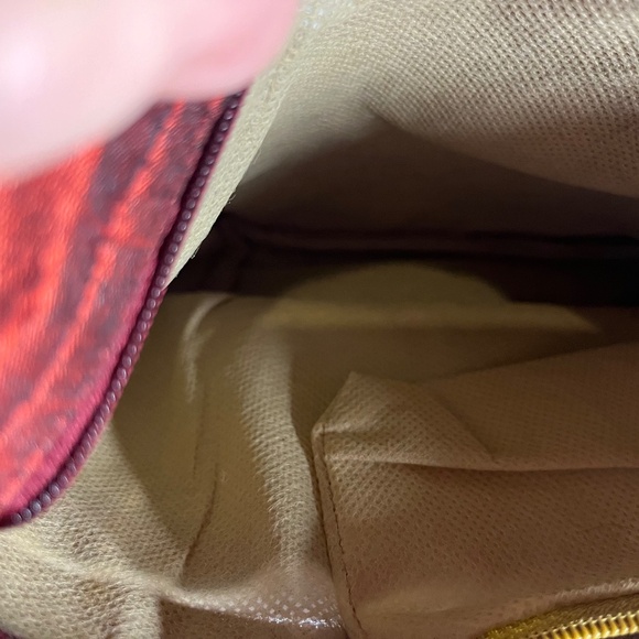 Lotus and Woman Decorated Exotic Tote Zip Closure - Picture 6 of 7